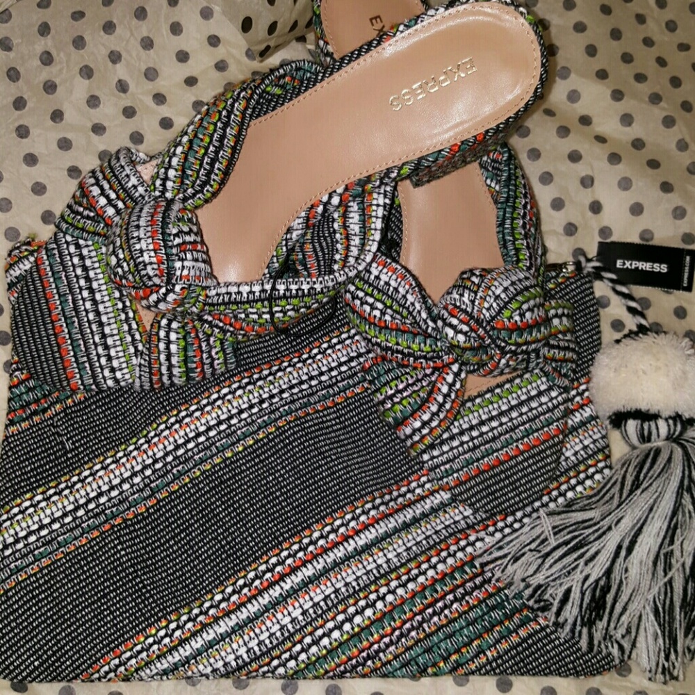 Handbag - Picture 6 of 6
